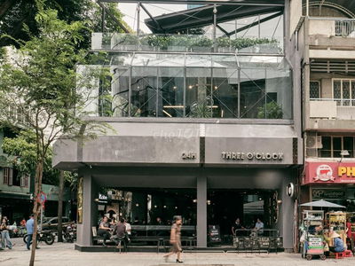Cho thuê nhà góc 2 mặt tiền đường Hồ Tùng Mậu, Quận 1