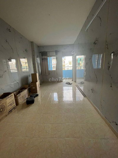 Cho thuê Căn hộ 109 Nguyễn Biểu Q.5, Dt : 50 m2, 1PN, 9 tr/th