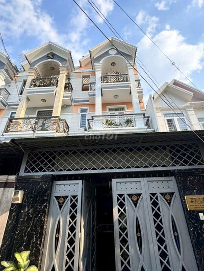 Nhà chính chủ, sổ hồng riêng (6Ty550) Ngân hàng hỗ trợ vay 70%