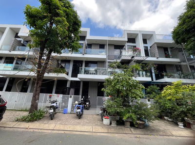 Bán nhà compound Nguyễn Thị Định, Cát Lái, Q2. DT 5.2x16m. Giá 8.1 tỷ