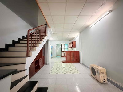 CHỦ GỬI BÁN NHÀ 2 TẦNG - 80m2 - HẺM XE TẢI- HBP THỦ ĐỨC - NHỈNH 6Tỷ