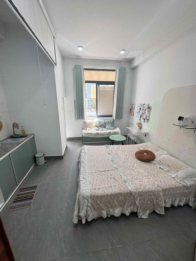 Phòng studio siêu đẹp vibe xinh Ngay ngã tư Hàng Xanh