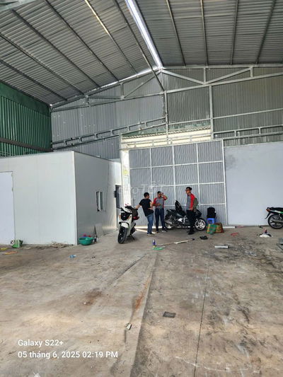 Cho thuê nhà xưởng 400m2 tại võ thị thừa phường an phú đông quận 12