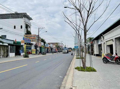 Mặt tiền kinh doanh ngay Chợ Chánh Mỹ