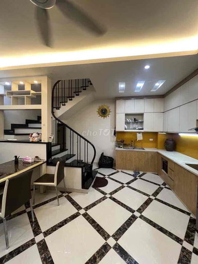 Việt Hưng, Long Biên 44m2 - 7,1 tỷ ( có TL)