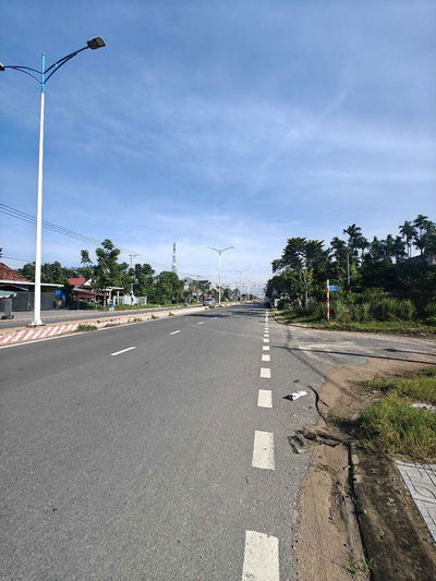 Bán 02 thửa đất vị trí đẹp sát bên chợ Long Hải, giá chỉ 795tr/thửa