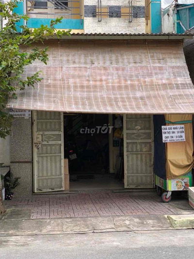 Nhà mặt tiền đường lớn, 5 phòng ngủ, đường tám danh
