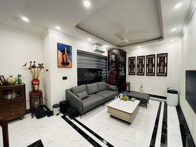 📐 45.5m², 6 tầng.✅ Xây độc lập, thiết kế hiện đại, thang máy