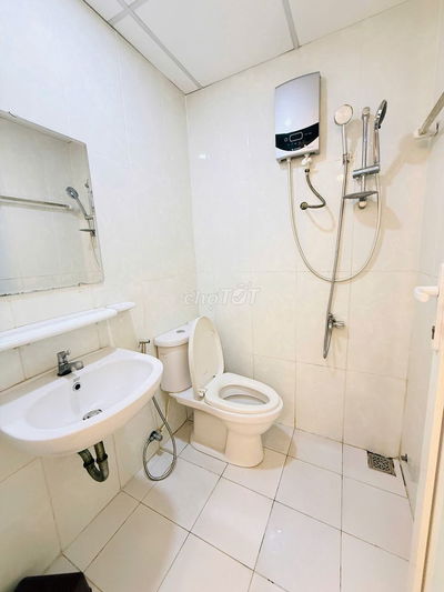 Bán nhà Lê Văn Sỹ, Quận 3, hẻm xe hơi, nhà 3 tầng