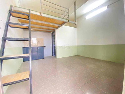 CHO THUÊ DUPLEX BAN CÔNG SIÊU THOÁNG NGAY TÂY LÂN - HƯƠNG LỘ 2 - VHU