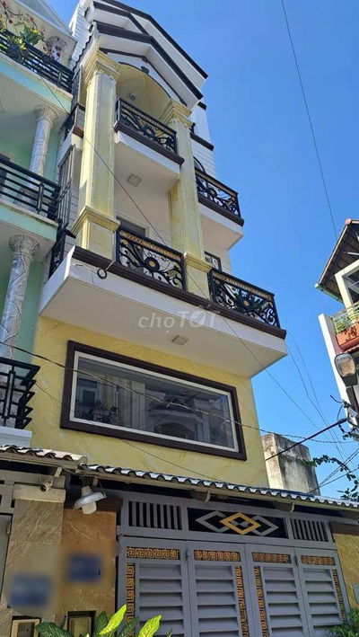 Nhà tâm huyết 5x12 - 5 tầng - 4PN - hẻm oto 5m gần Emart 2 chỉ 6T8