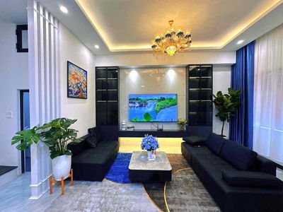 Nhà lô góc phố Trương Định, ngõ thông, 3 gác, full nội thất, 45m2 * 5T