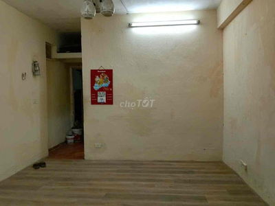 Cho thuê nhà khu tập thể 19 Liễu Giai