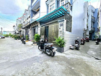 ❌ Bán Nhà 3 Tầng 4 P.Ngủ _ Nhà Sổ Hồng ĐSH _ Đường Xe Hơi 🚗