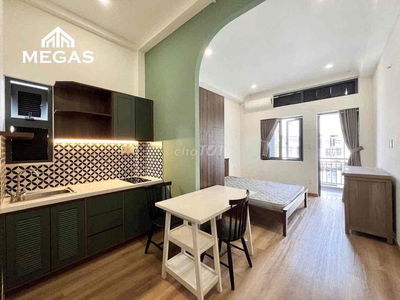 Căn Hộ Full Nội Thất Ban Công Rộng 40m2 Ngay Cầu Thị Nghè Giáp Q1