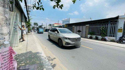 NHÀ MẶT TIỀN NGANG 5M ĐƯỜNG LỚN KD MỌI NGÀNH NGHỀ GẦN QL22 HÓC MÔN