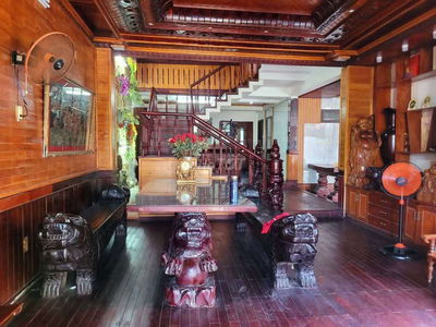 Hàng nóng , nhanh tay thì còn , chậm tay vẫn còn 
3 tầng mặt tiền CHU