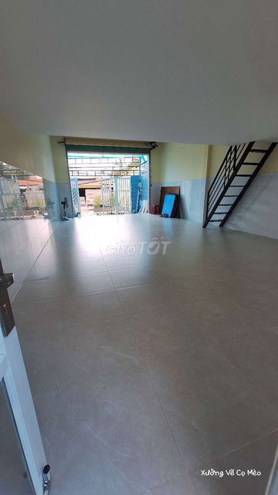 Cho thuê nhà nguyên căn mới xây Lã Xuân Oai, p. Trường Thạnh cũ
