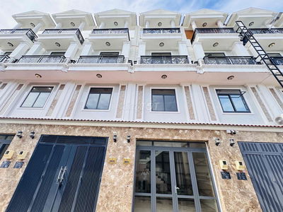 NHÀ HẺM Ô TÔ CÓ MÁY LẠNH- 4PN, 4WC. GẦN ĐH LUẬT, CHỢ BÌNH TRIỆU QL13