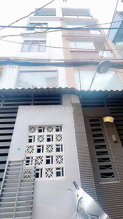 Bán nhà 6 tầng sát đường lớn, thẳng một trục Tân Vĩnh