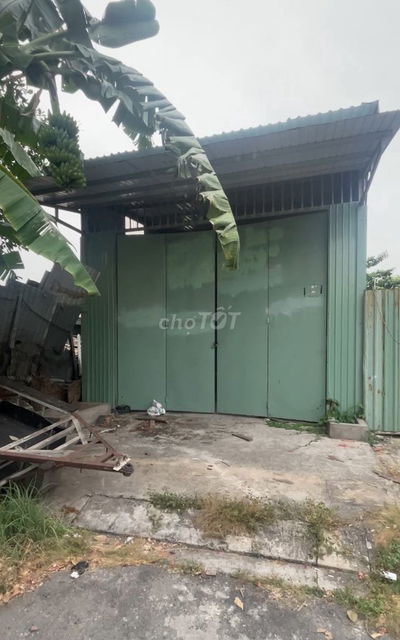 Đất tại Trịnh Quang Nghị, 5 tỷ 2 / 105m2, sổ hồng, tặng luôn nhà kho