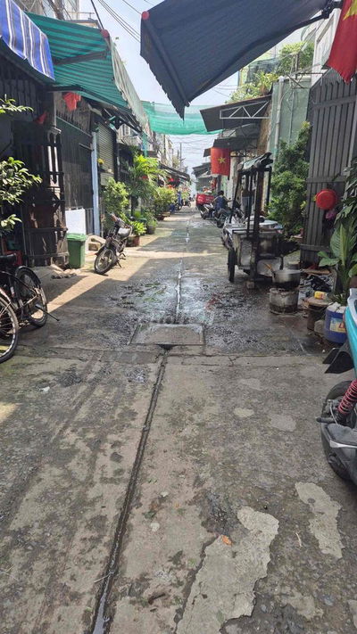 NHÀ 1 LỮNG - 1 LẦU- 3PN- HẺM OTO