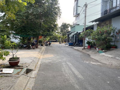 Đất sổ cá nhân xây tự do -  đang có xường cho thuê