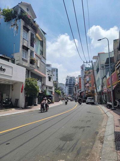 Bán Nhà 2 MT Hẻm Huỳnh Văn Bánh, HXH