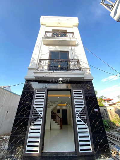 Sẵn nhà ở luôn 3,58tỷ DT30m-Xe Tải cách 50m-1,5km ra ĐẠi Lộ Thăng Long