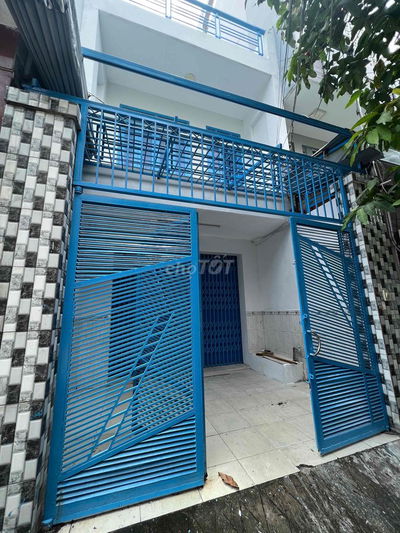 Cho thuê nhà mặt tiền chợ Q6