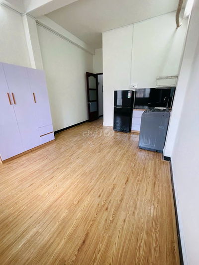 Chính chủ cho thuê CHDV đủ tiện nghi 243/9 Tô Hiến Thành. 20m2 Trệt