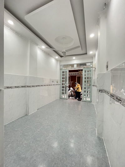Cho thuê Nhà Nguyên Căn phù hợp mở vp cty vừa ở ,nhà mới vào ở ngay