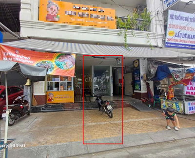 Mặt Tiền Nguyễn Xí Ngay Chợ 25m2 Sát Phạm Văn Đồng Khúc Gần Nguyễn Xí