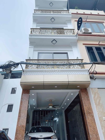 Nhà đẹp long lanh - Ô tô vào - nội thất xịn - chỉ việc ở
