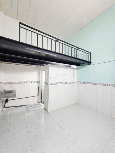 Phòng trọ có gác giá rẻ ở Nguyễn Đức Thiệu - Dĩ An cạnh KCN Sóng Thần