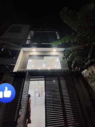 Cần bán nhà 1 trệt 2 lầu hẻm cụt yên tĩnh ôtô đậu cửa ngay Chợ Thủ Đức