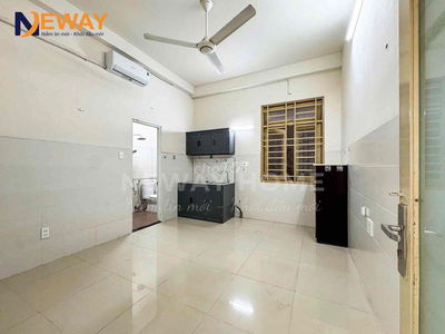 CĂN HỘ STUDIO FREE PHÍ DV, XE NGAY ĐẦM SEN QUA VHU 5P GIÁP QUẬN 11