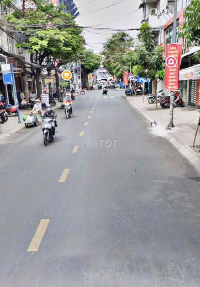CHO THUÊ NHÀ MẶT TIỀN TRUNG TÂM QUẬN 4 | DT: 4 x 20 | 2 MẶT TRƯỚC SAU