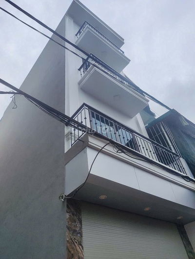 CHỈ NHỈNH 5 TỶ -NHÀ ĐẠI HƯNG-LẠC THỊ ĐẸP MỚI KÍNH KOONG