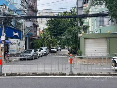 Chính chủ bán đất nền biệt thự trong khu qui hoạch biệt thự đường Nguyễn Văn Hưởng. Miễn trung gian