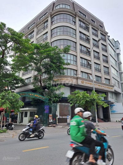 Tòa Nhà Mới Xây  góc 2MT Trường Sơn, Ngay Khu Trung Tâm Quận Tân Bình