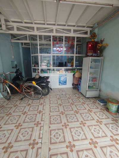 Mặt bằng kinh doanh 40m2 mặt tiền Đỗ Xuân Hợp