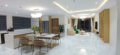 Cho thuê căn hộ Midtown PMH Q7, 3PN, căn góc, NT cao câp, chỉ 42tr/th.