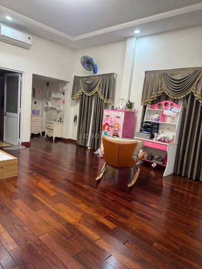 CHO THUÊ CHDV FULL NỘI THẤT ĐƯỜNG HOÀNG TRỌNG MẬU, QUẬN 7