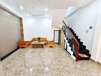 Siêu rẻ! Mặt ngõ Đội Cấn, ngõ nông, 30m ra ô tô, SH quay đầu,39m2*6T