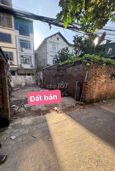 CẦN BÁN ĐẤT THẠCH BÀN LONG BIÊN HÀ NỘI.