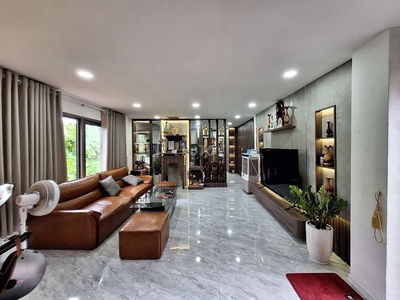 Nhà 3 phòng ngủ ngay trung tâm phường Thạnh Lộc