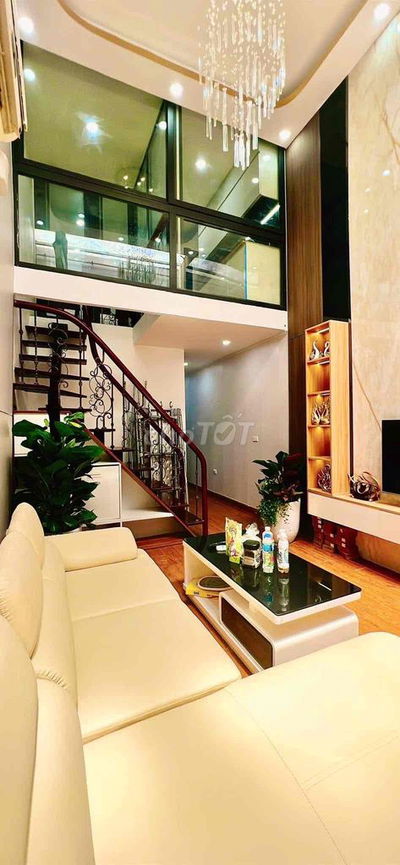 Cực hiếm . phố cổ Trần Nhật Duật 100M- 3ngủ-2 vs full nội thất ở sương