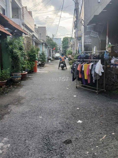 Bán nhà cấp 4 và dãy trọ