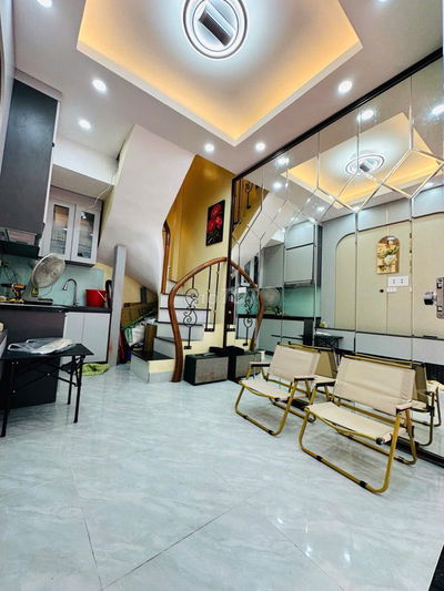 NHÀ NHỎ XINH XINH MẶT PHỐ ĐẠI LA - DT 15m2, CHỈ 5.X TỶ - CHỈ VIỆC Ở